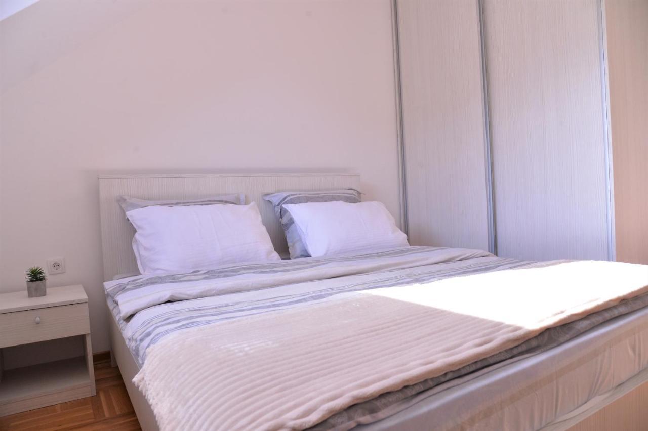 Apartmani Sloboda 兹拉蒂博尔 外观 照片