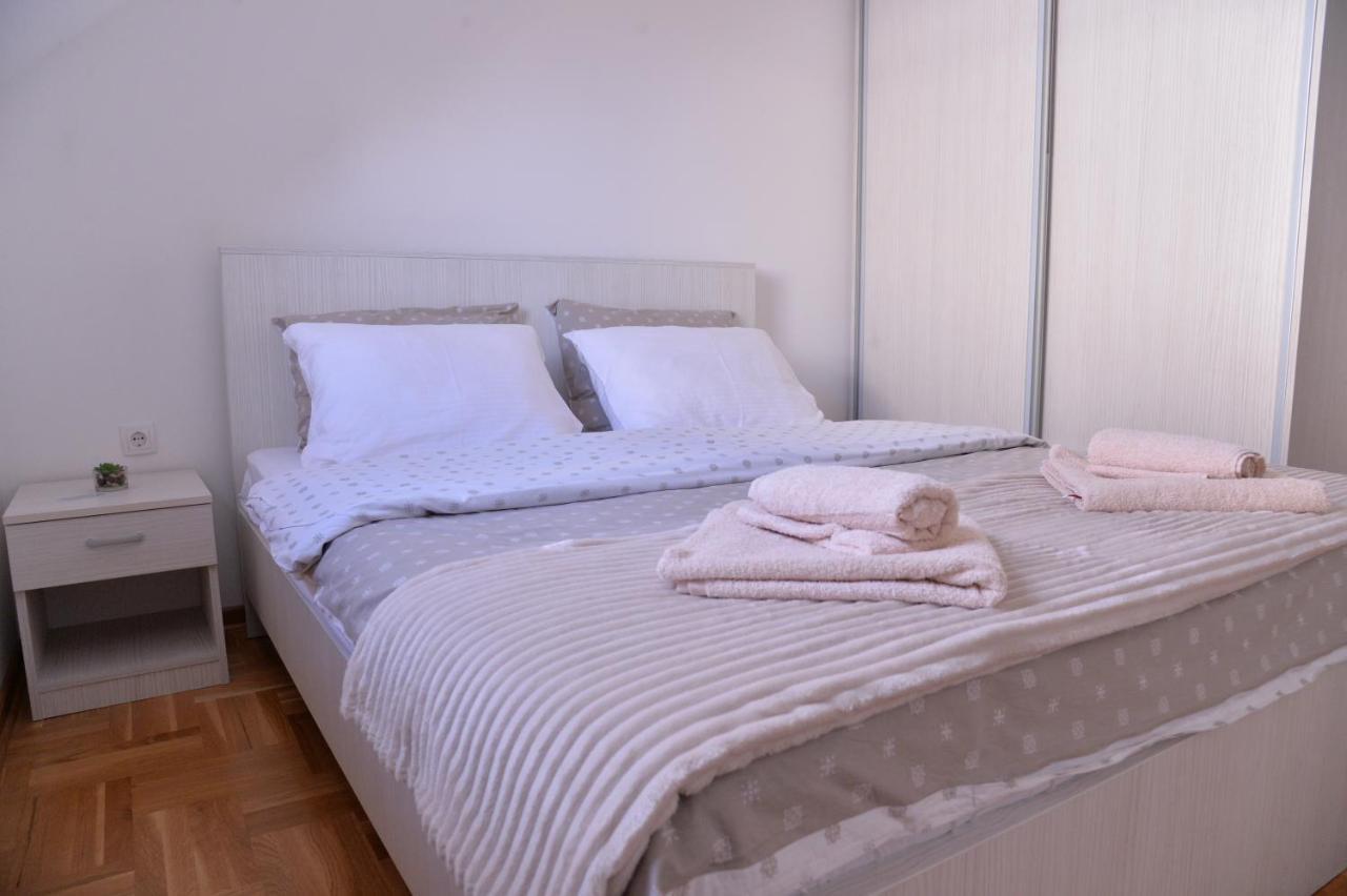 Apartmani Sloboda 兹拉蒂博尔 外观 照片