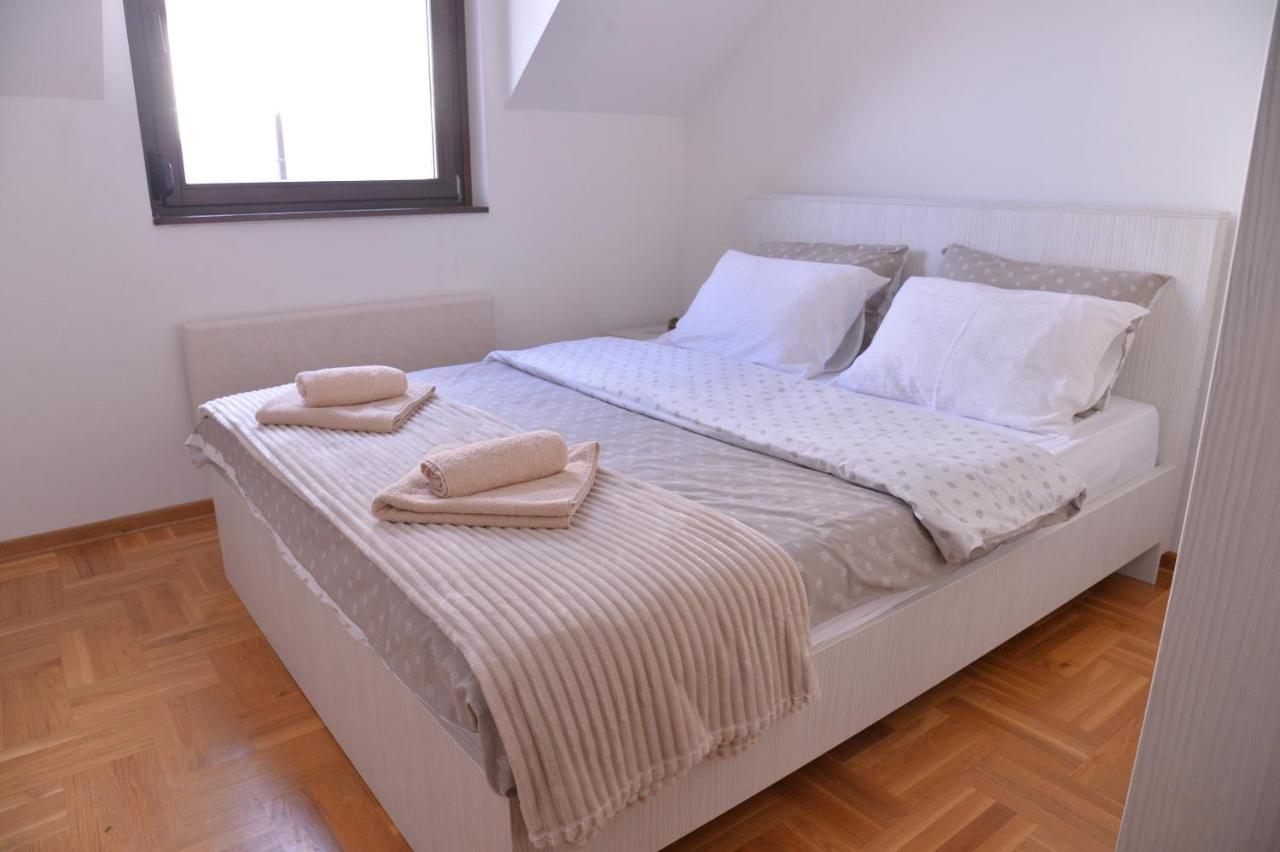 Apartmani Sloboda 兹拉蒂博尔 外观 照片